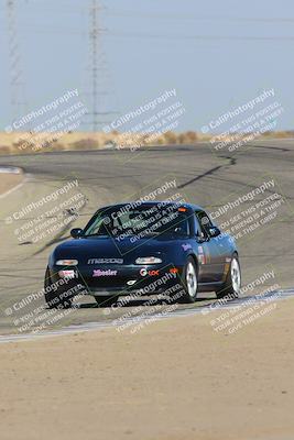 media/Oct-29-2022-CalClub SCCA (Sat) [[e05833b2e9]]/Race Group 3/Qualifying (Outside Grapevine)/